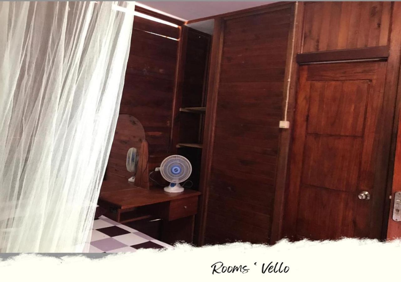 Heiner Homestay Bunaken Exterior photo